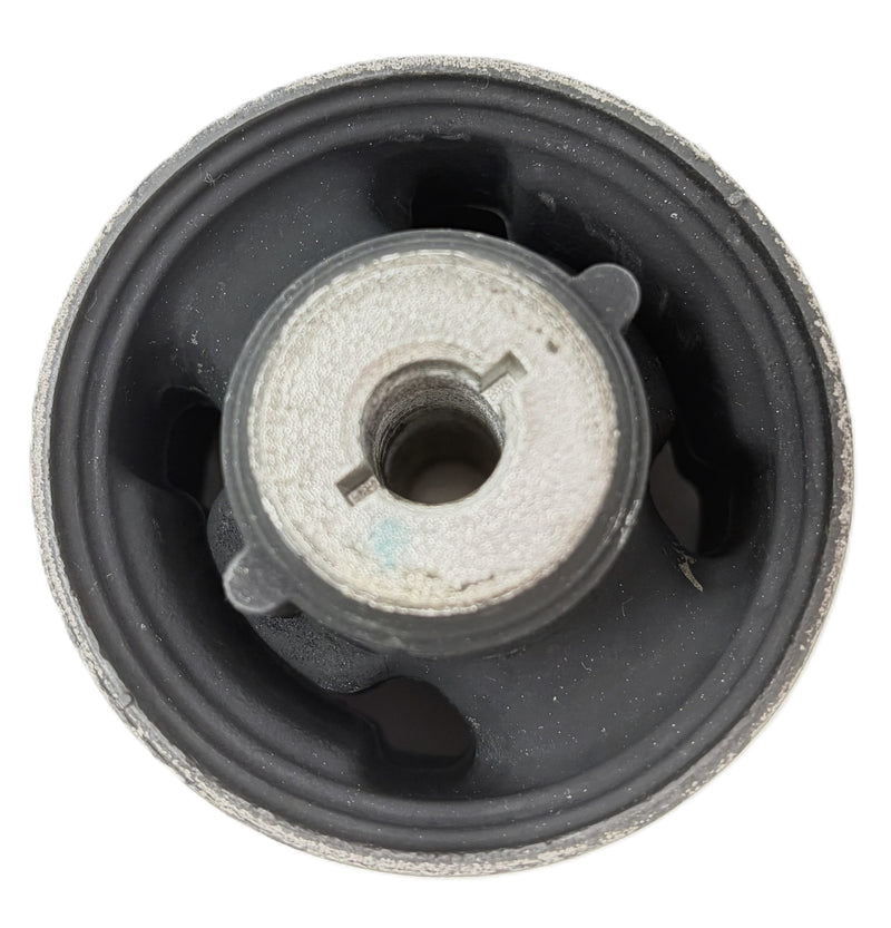 Rear Suspension Bushing fits Left or Right KIA SOUL 2014-2019 55160B2000