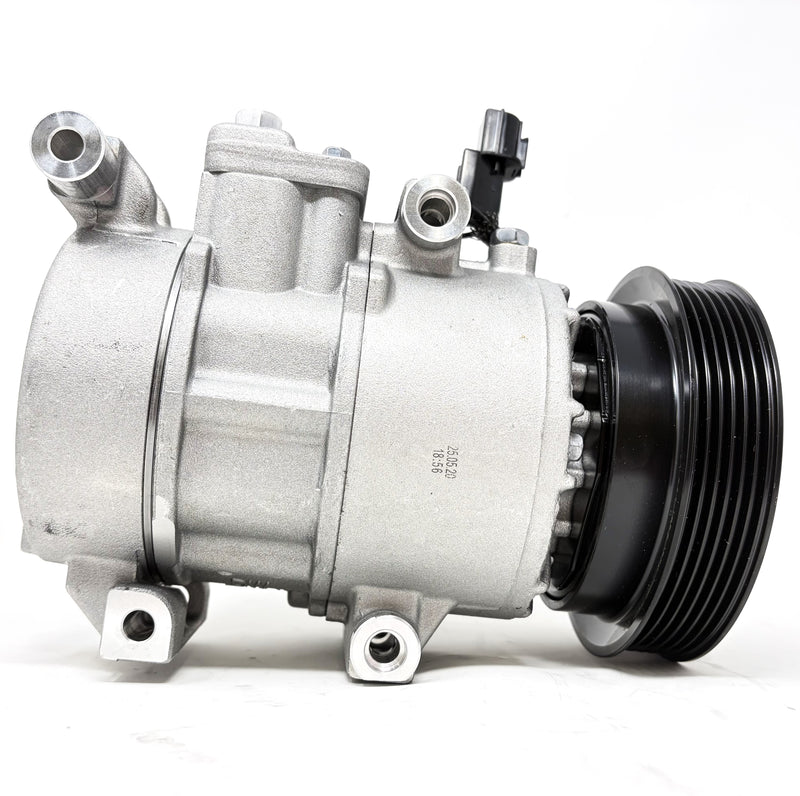 GENUINE A/C COMPRESSOR W/CLUTCH FOR 2012-2014  HYUNDAI ACCENT 977011R000