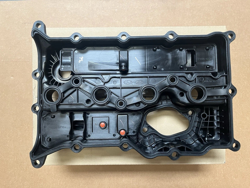 Genuine Valve Cover for 15-23 Genesis Hyundai 16-22 Kia 2.0L 2.4L 22400-2GGB0