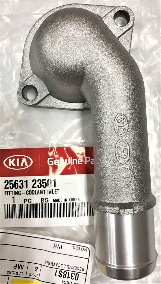 Thermostat Housing for 2001-2012 Hyundai 2004-2011 Kia 2.0L # 25631-23501